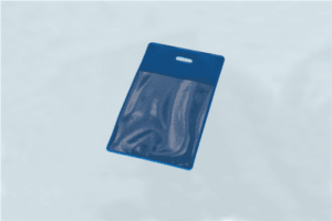 Plastficka/korthållare Färgad Stående Blå 60x100mm
