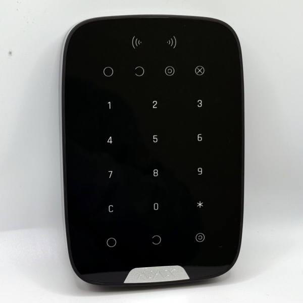 Ajax KeyPad Plus Manöverpanel Plus Rfid DESFire Svart 38252.83.BL1