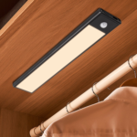 Ljuslist 20CM LED Lampa med Rörelsesensor - Perfekt Garderobsbelysning och Skåpbelysning