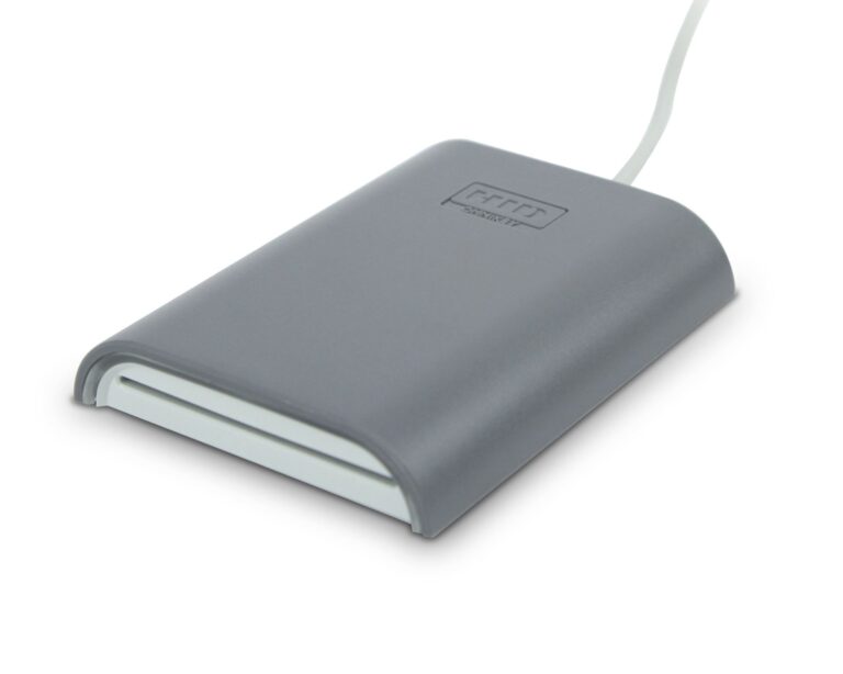 OMNIKEY 5422 Dual Interface USB Smartkortsläsare med RFID, NFC och FIDO2